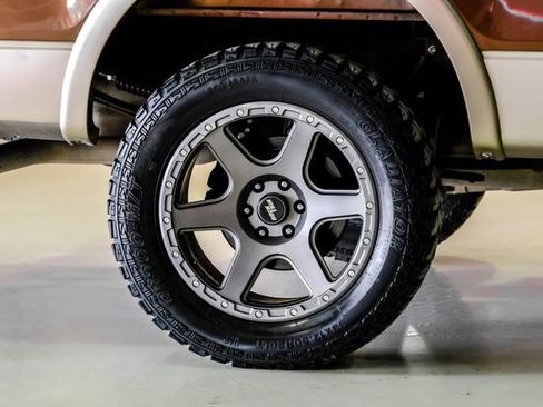 Used 2011 Ford F150 Lariat w/ Off Road Pkg image 47