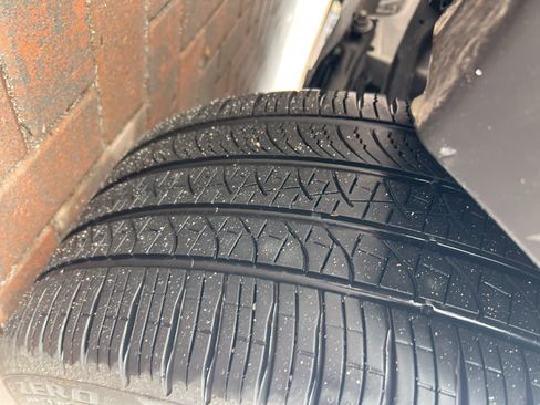 Used 2025 BMW 530i image 12