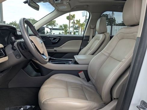 Used 2022 Lincoln Aviator Reserve w/ Equipment Group 201A image 22