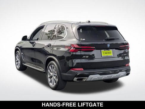 Used 2025 BMW X5 xDrive50e AWD/4WD image 7