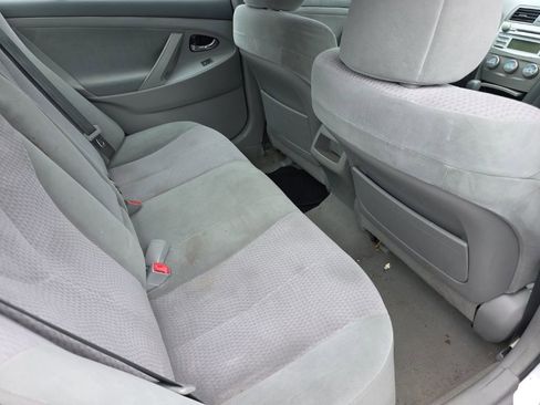 Used 2011 Toyota Camry LE w/ LE Extra-Value Pkg image 15