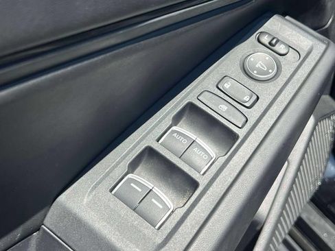 Used 2023 Honda Accord EX image 18