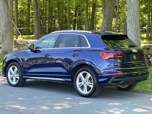 Used 2023 Audi Q3 2.0T Premium AWD/4WD image 23