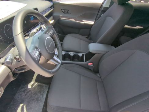 New 2025 Hyundai Kona SEL image 18
