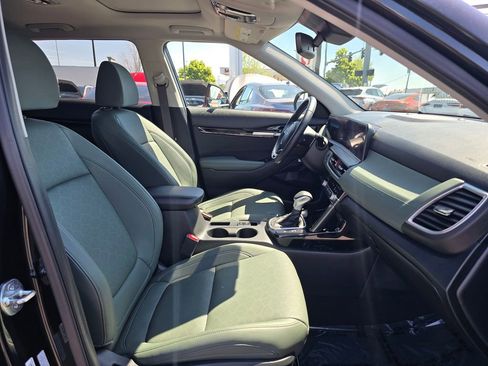 Used 2024 Kia Seltos SX w/ SX Sunroof Package AWD/4WD image 10