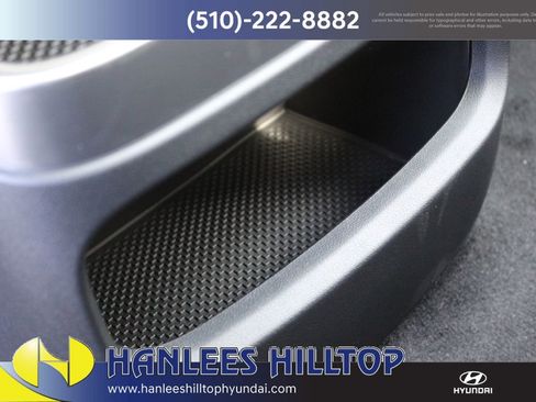 New 2026 Hyundai Ioniq 9 Limited image 15