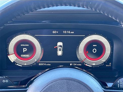 Used 2022 Nissan Pathfinder Platinum w/ Cargo Package image 13