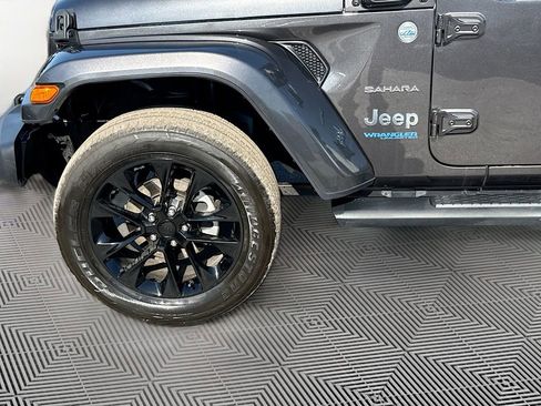 Used 2021 Jeep Wrangler Unlimited Sahara w/ Cold Weather Group image 35