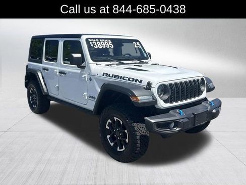 Certified 2025 Jeep Wrangler Unlimited Rubicon 4xe w/ Safety Group AWD/4WD image 3