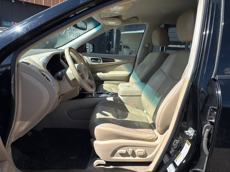Used 2013 Nissan Pathfinder SL AWD/4WD image 10