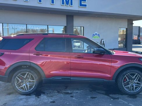 New 2026 Ford Explorer ST w/ Sun And Sound Package AWD/4WD image 17