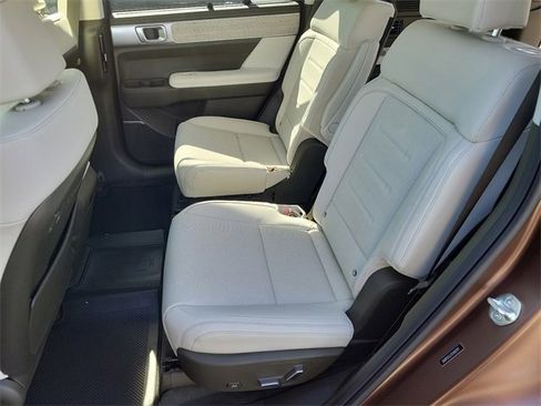 New 2025 Hyundai Santa Fe Calligraphy image 18