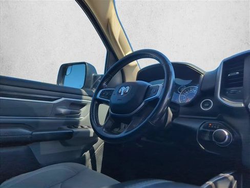 Used 2020 RAM 1500 Lone Star RWD image 26
