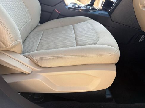 Used 2017 Ford Explorer FWD image 43