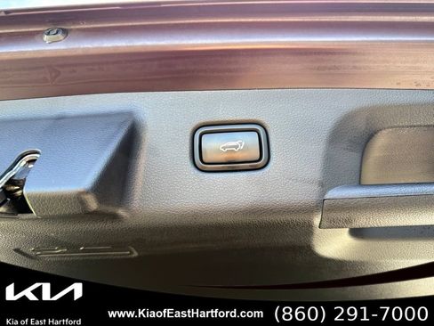 Used 2023 Hyundai Palisade Limited w/ Cargo Package AWD/4WD image 17