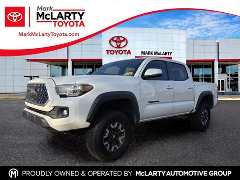 Used 2019 Toyota Tacoma TRD Off-Road AWD/4WD image 1
