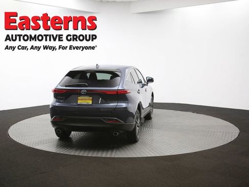 Used 2024 Toyota Venza LE image 38