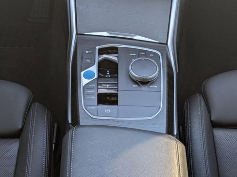 Used 2023 BMW i4 eDrive40 w/ Premium Package image 21