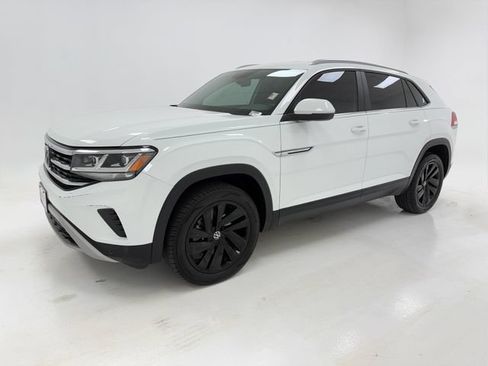 Used 2022 Volkswagen Atlas Cross Sport SE AWD/4WD image 5