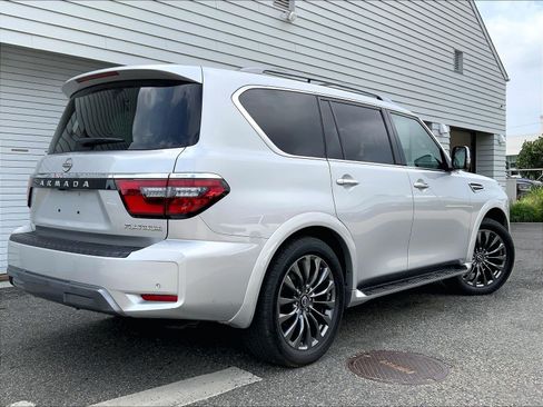 Used 2023 Nissan Armada Platinum w/ Captain's Chairs Package AWD/4WD image 12