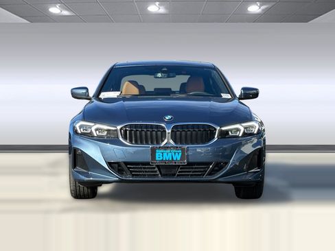 Used 2026 BMW 330i Sedan w/ Premium Package RWD image 6