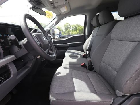 New 2026 Ford F250 XL AWD/4WD image 2