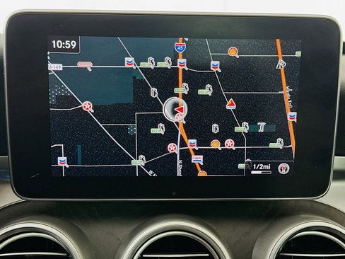 Used 2017 Mercedes-Benz C 300 Sedan image 22