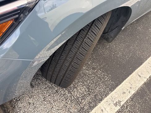 Used 2024 Nissan Sentra SV w/ Trunk Package FWD image 3