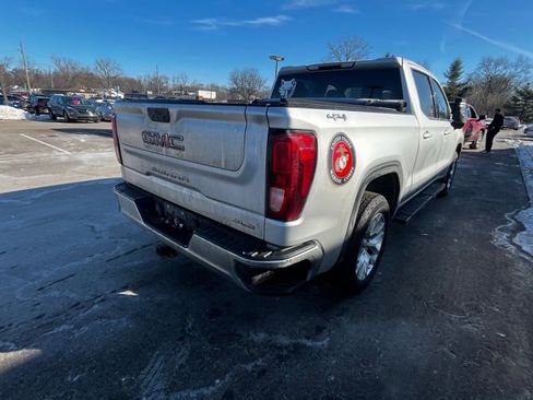 Used 2021 GMC Sierra 1500 SLE image 4