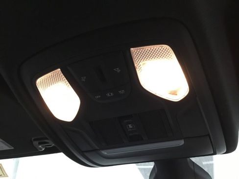 Used 2020 RAM 1500 Big Horn image 35