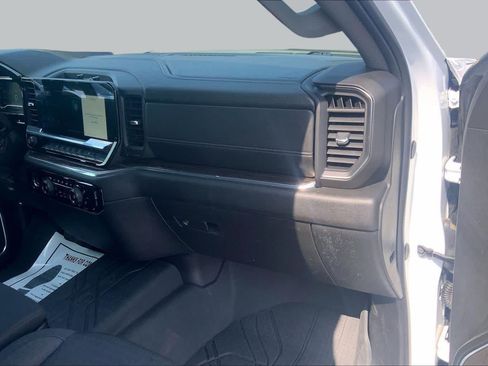 Used 2024 Chevrolet Silverado 1500 LT w/ Protection Package AWD/4WD image 19