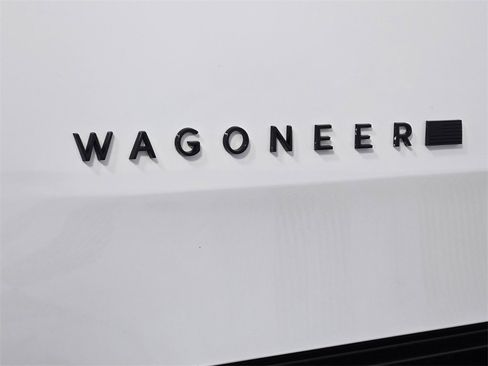 New 2025 Jeep Wagoneer Series II w/ Convenience Group I image 6