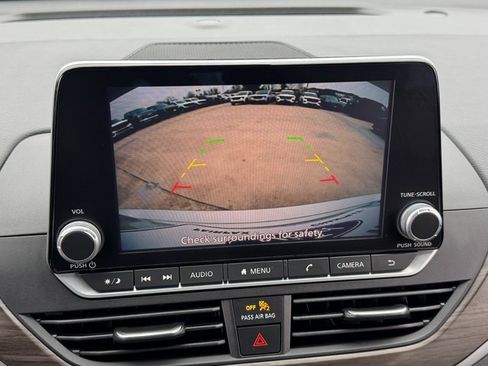 Used 2023 Nissan Altima 2.5 SV image 26