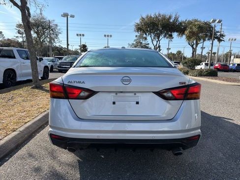 Used 2025 Nissan Altima 2.5 SR image 5