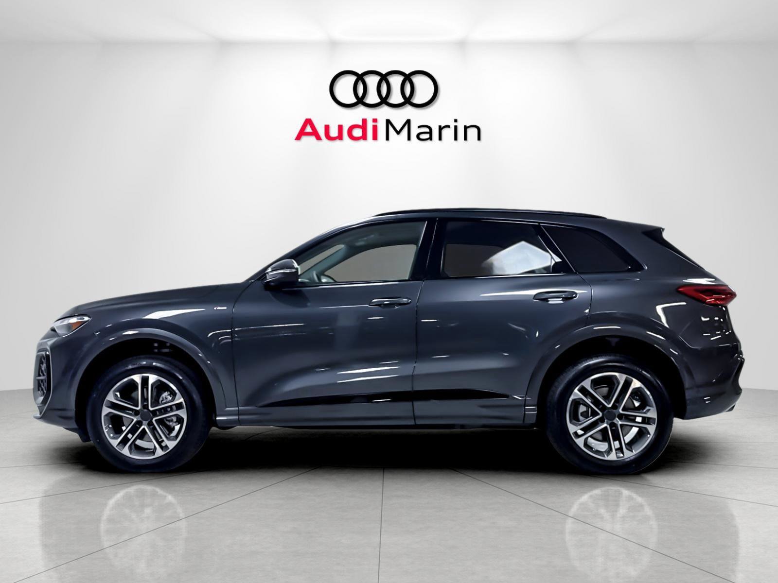New 2026 Audi Q5 2.0T AWD/4WD image 2