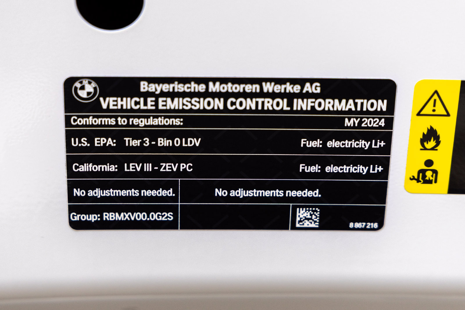 Certified 2024 BMW i4 eDrive35 w/ Convenience Package RWD image 33