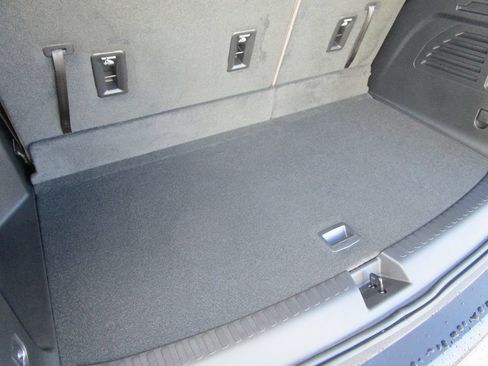 New 2026 GMC Acadia Elevation w/ Elevation Premium Package FWD image 16