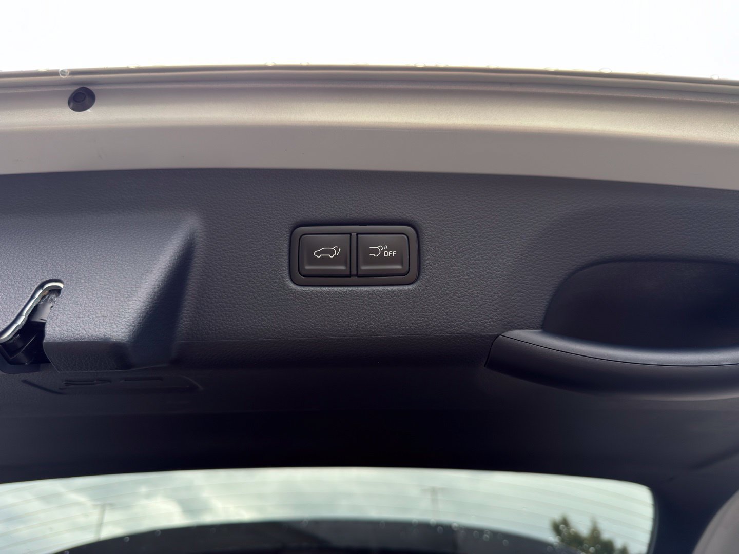 Used 2026 Kia Carnival SX FWD image 41