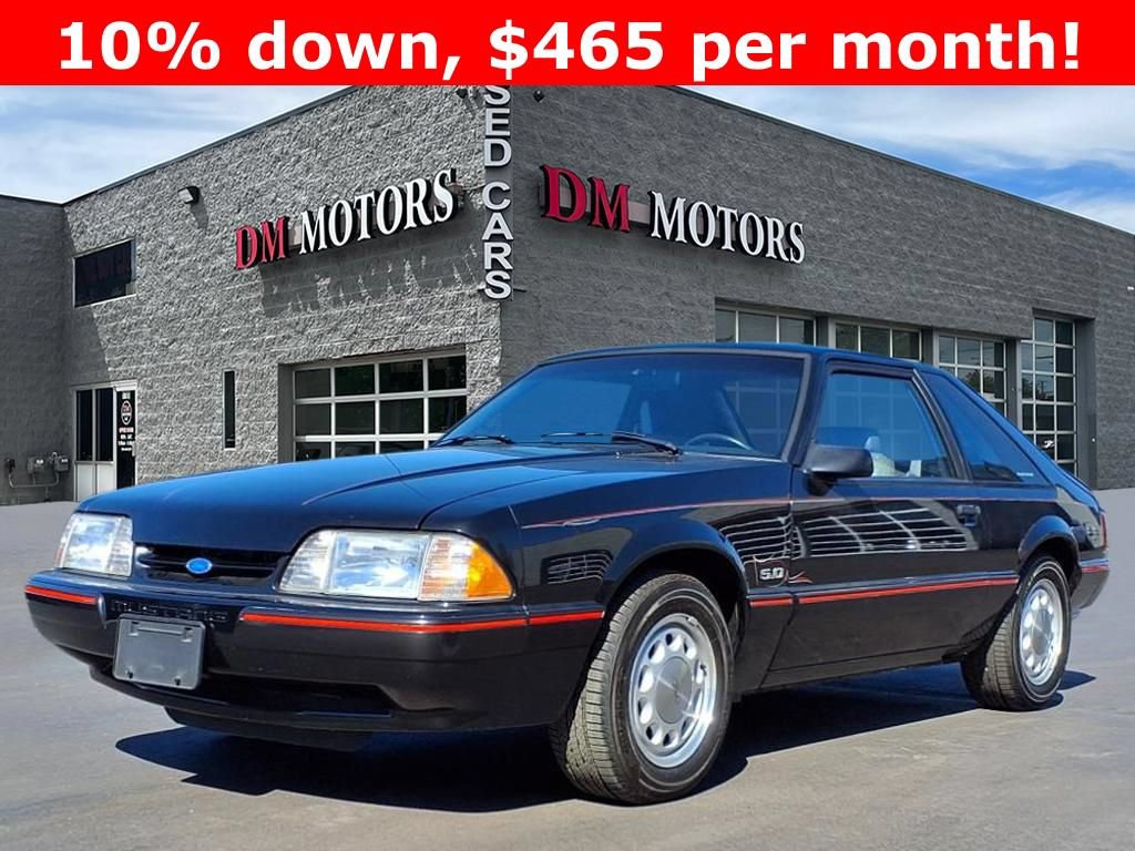 Used 1988 Ford Mustang LX RWD image 1