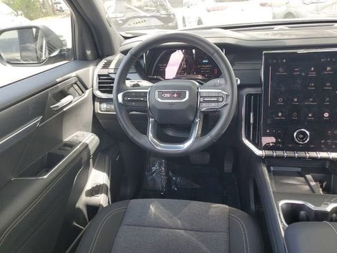 New 2026 GMC Acadia Elevation image 13