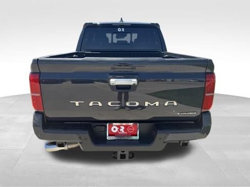Used 2026 Toyota Tacoma Limited AWD/4WD image 8