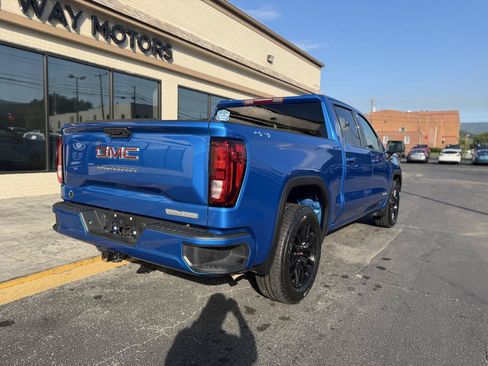 Used 2024 GMC Sierra 1500 Elevation AWD/4WD image 3