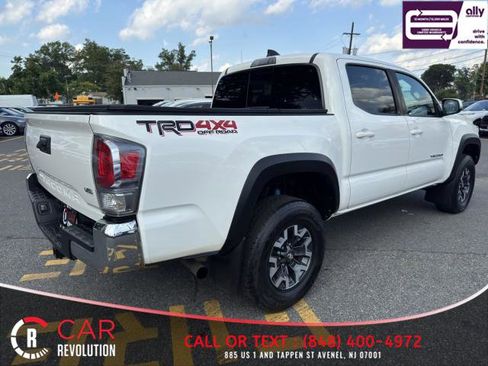 Used 2020 Toyota Tacoma TRD Off-Road image 8