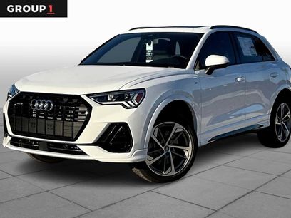 New 2025 Audi Q3 2.0T Premium