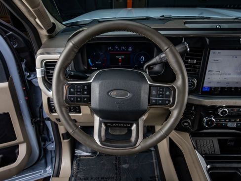 Used 2026 Ford F450 Platinum w/ Platinum Plus Package image 19