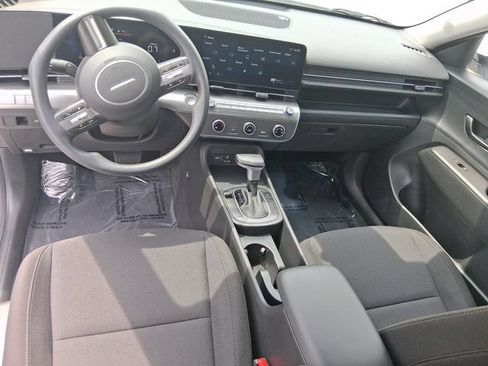 Used 2026 Hyundai Kona SE FWD image 12