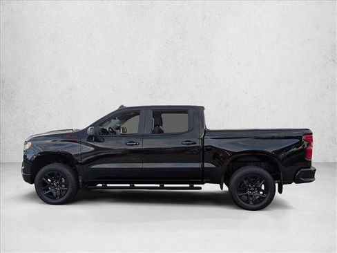 Used 2025 Chevrolet Silverado 1500 LT Trail Boss w/ Convenience Package II image 8