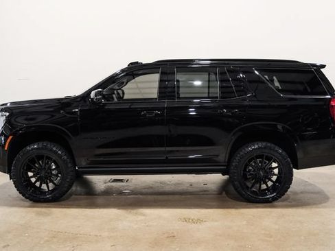 Used 2026 GMC Yukon Denali w/ Sun & Power Step Package AWD/4WD image 40