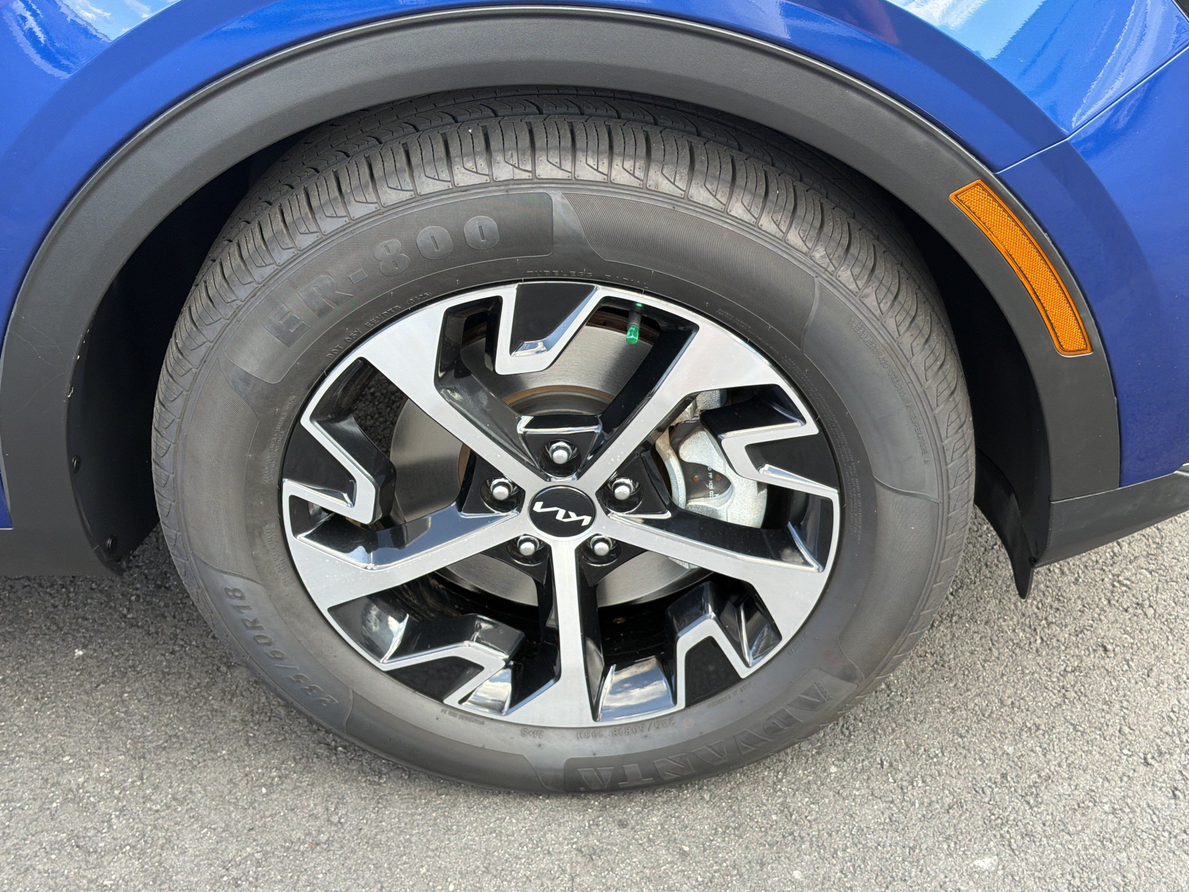 Certified 2023 Kia Sportage EX FWD image 12
