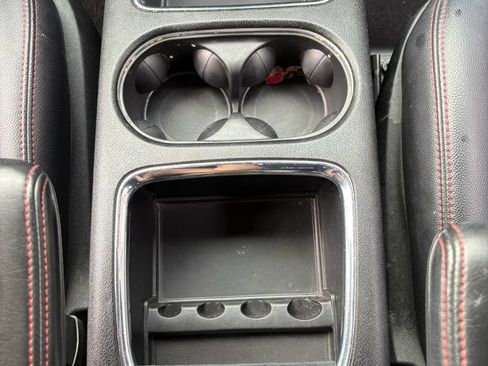 Used 2018 Dodge Grand Caravan GT image 27